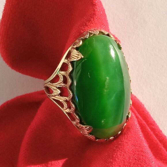 14K Solid Gold Large Cat's Eye Jade Ring - Custom Design, Natural Jade - Picture 1 of 7